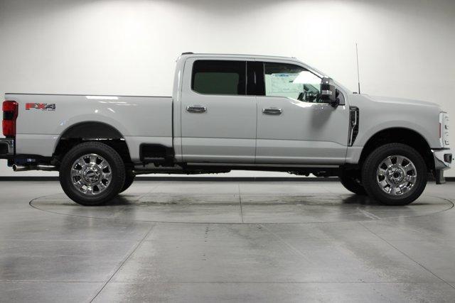 new 2025 Ford F-250 car