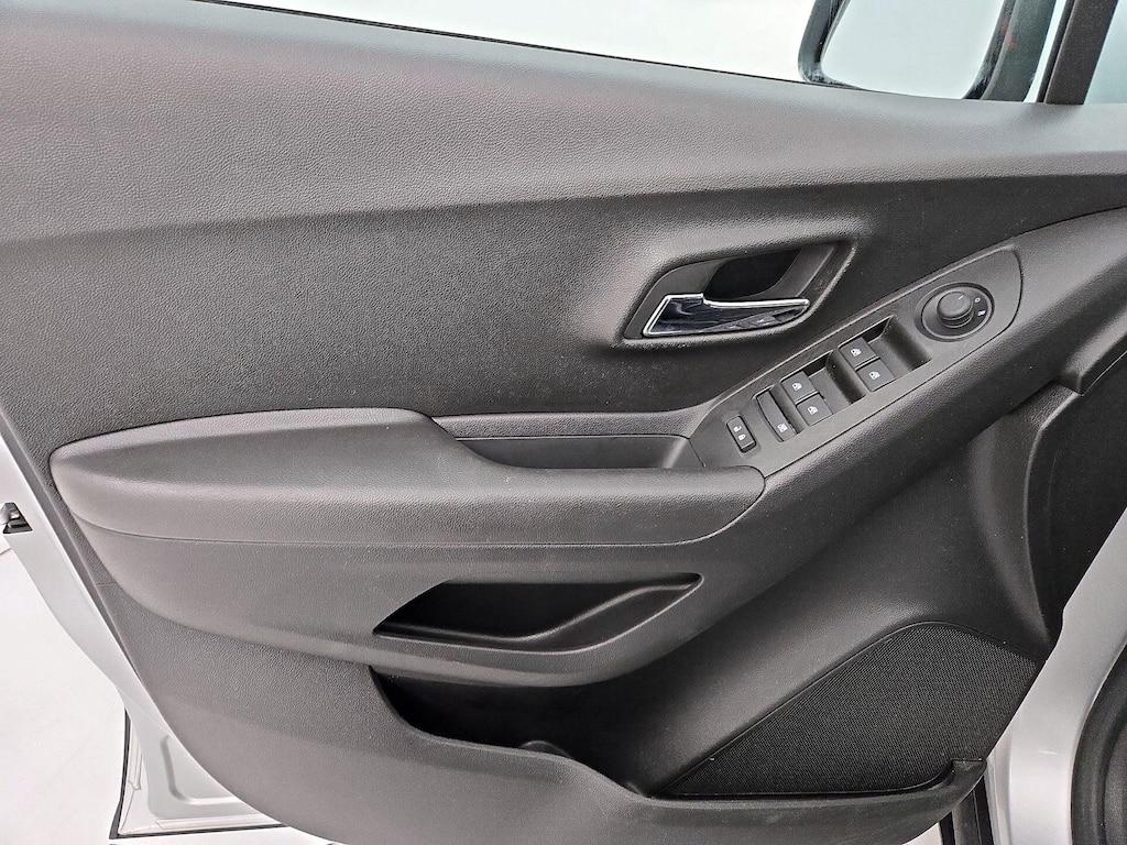 used 2019 Chevrolet Trax car, priced at $18,998