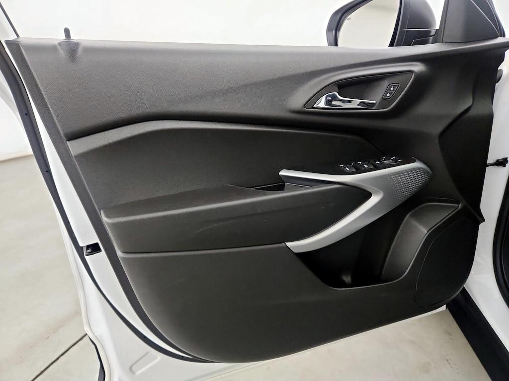 used 2024 Chevrolet Trax car, priced at $23,998