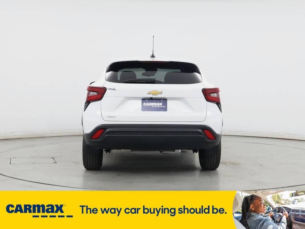 used 2024 Chevrolet Trax car, priced at $23,998
