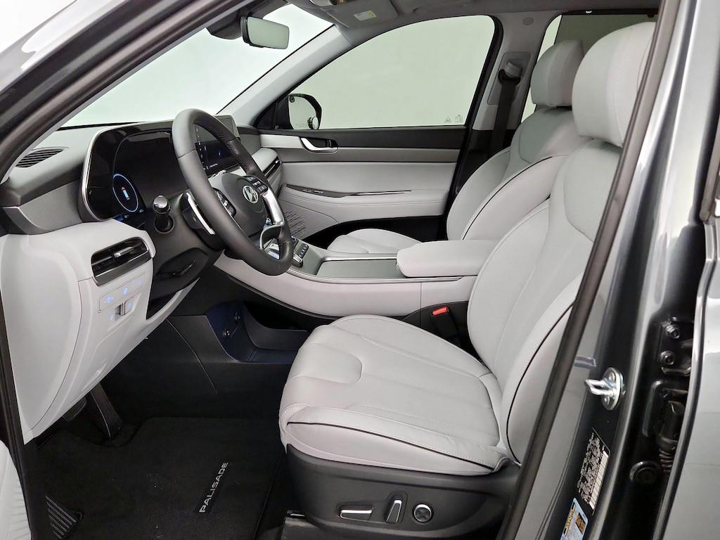 used 2024 Hyundai Palisade car, priced at $41,998
