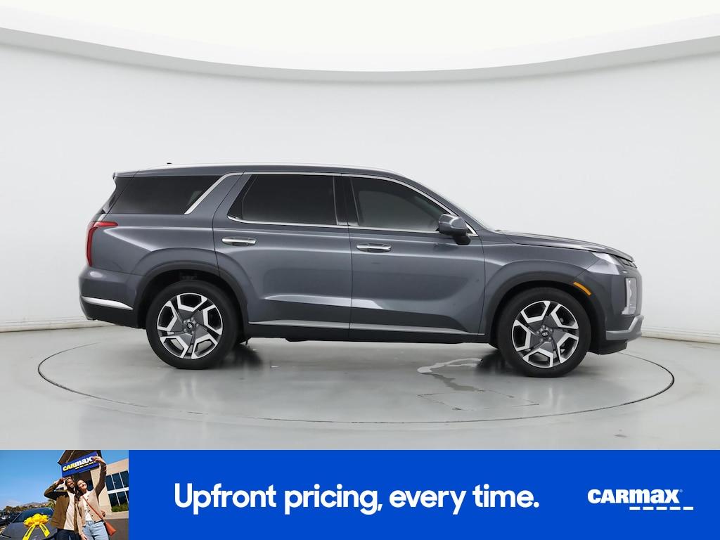 used 2024 Hyundai Palisade car, priced at $41,998