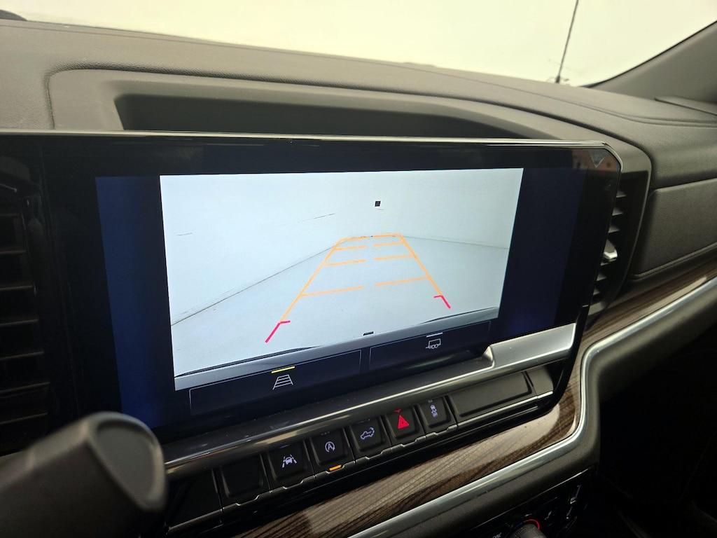 used 2022 Chevrolet Silverado 1500 car, priced at $31,998