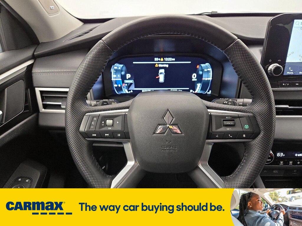 used 2023 Mitsubishi Outlander car, priced at $30,998