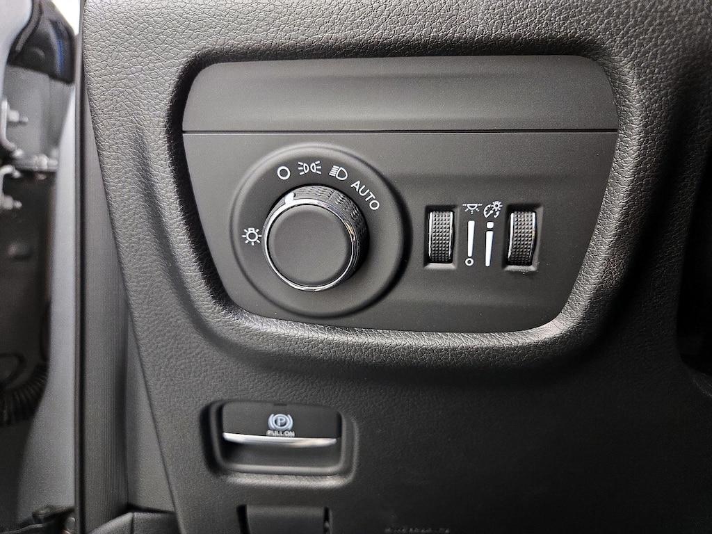 used 2023 Jeep Grand Cherokee car, priced at $37,998