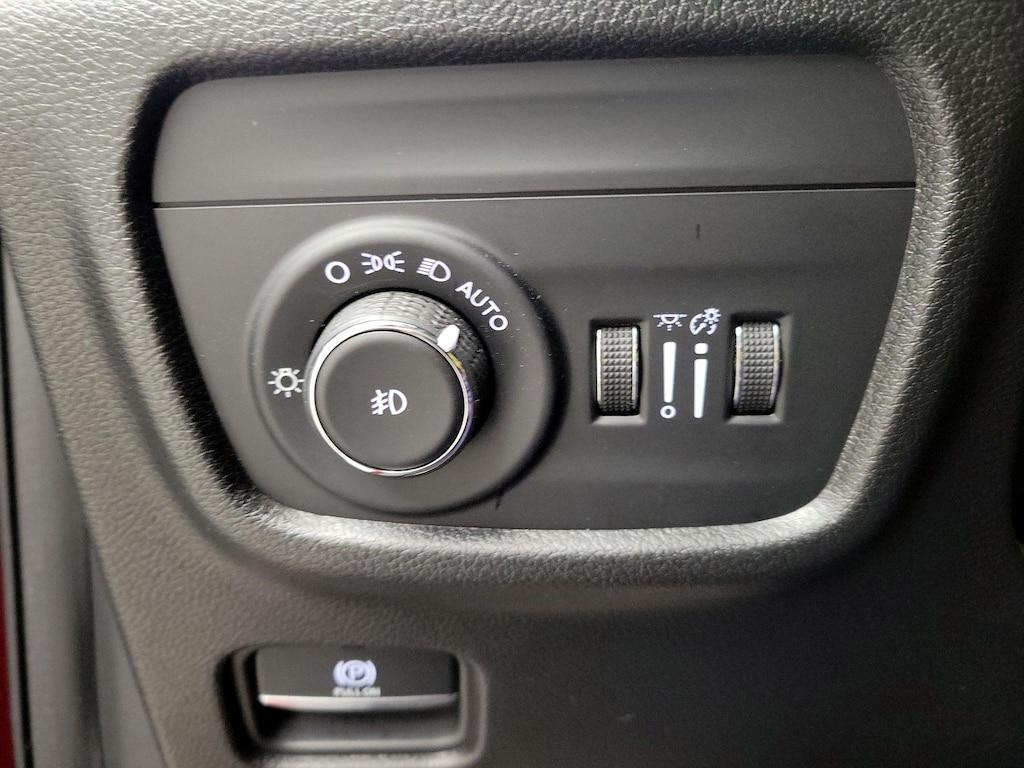 used 2023 Jeep Grand Cherokee car, priced at $30,998
