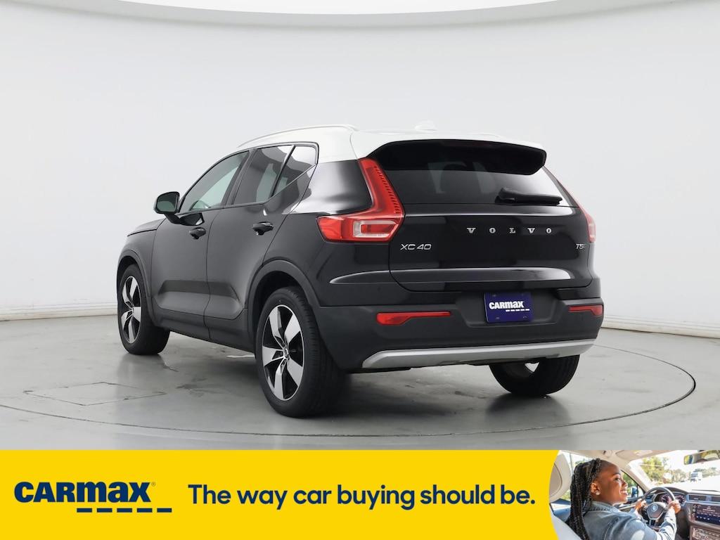 used 2020 Volvo XC40 car, priced at $26,998