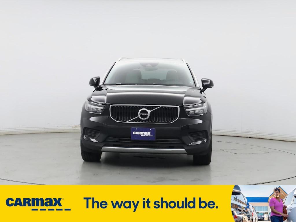 used 2020 Volvo XC40 car, priced at $26,998