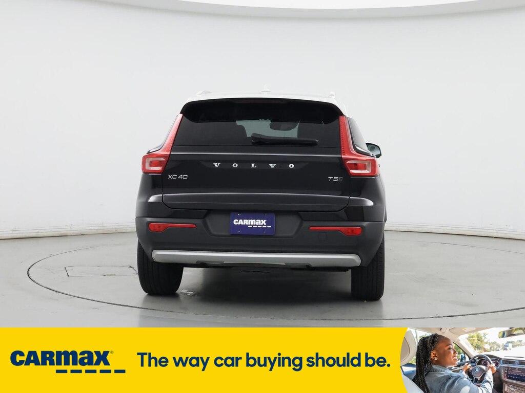 used 2020 Volvo XC40 car, priced at $26,998