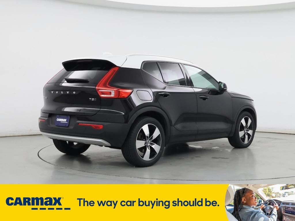 used 2020 Volvo XC40 car, priced at $26,998