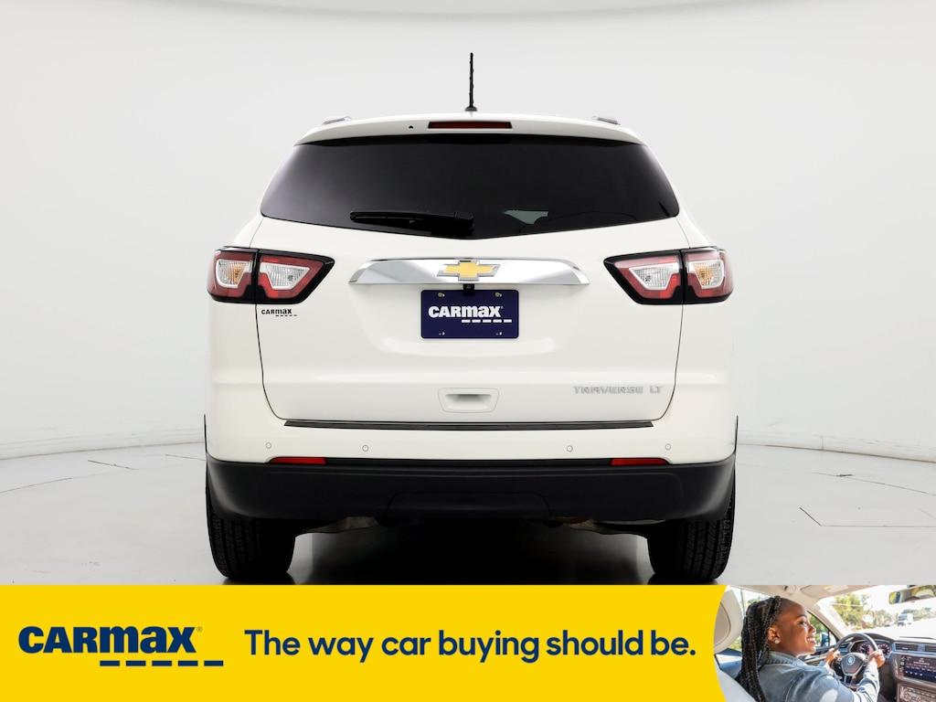 used 2015 Chevrolet Traverse car, priced at $17,998