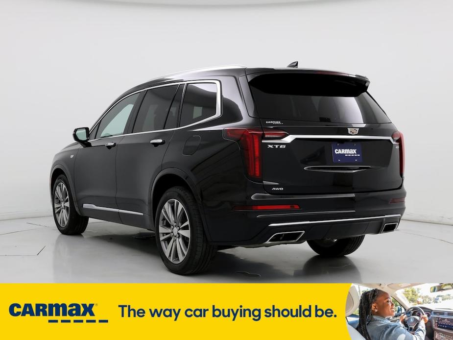 used 2022 Cadillac XT6 car, priced at $35,998