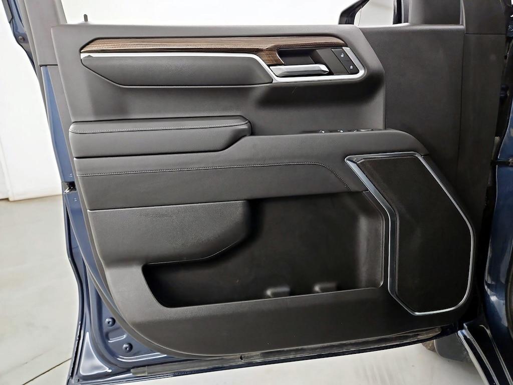 used 2022 Chevrolet Silverado 1500 car, priced at $32,998