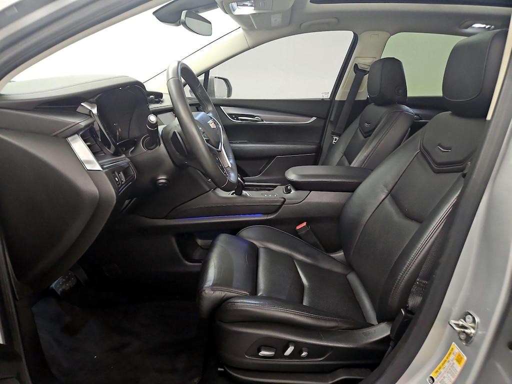 used 2017 Cadillac XT5 car, priced at $21,998