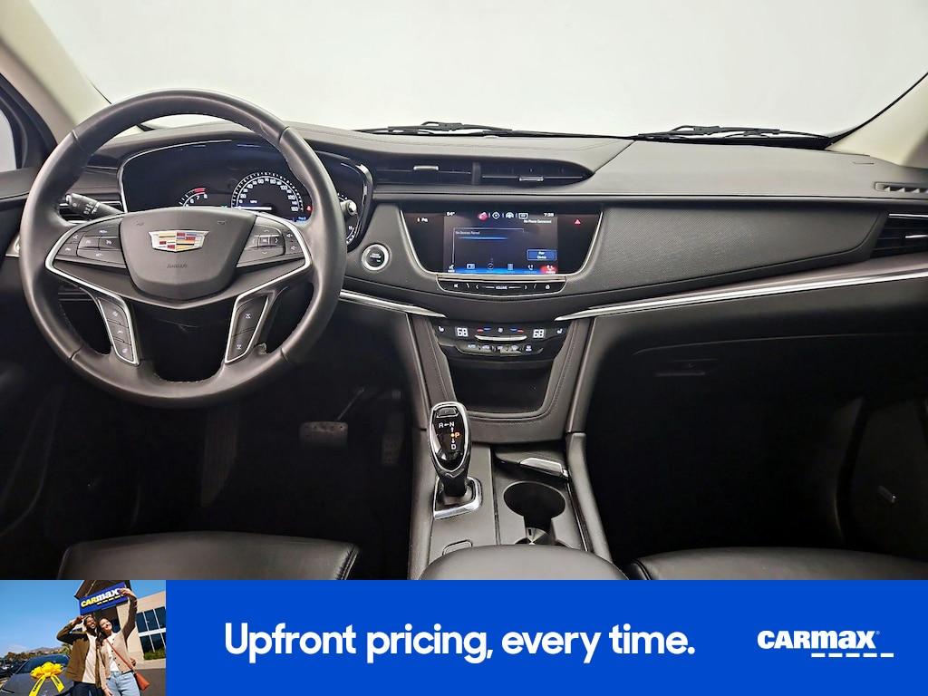 used 2017 Cadillac XT5 car, priced at $21,998