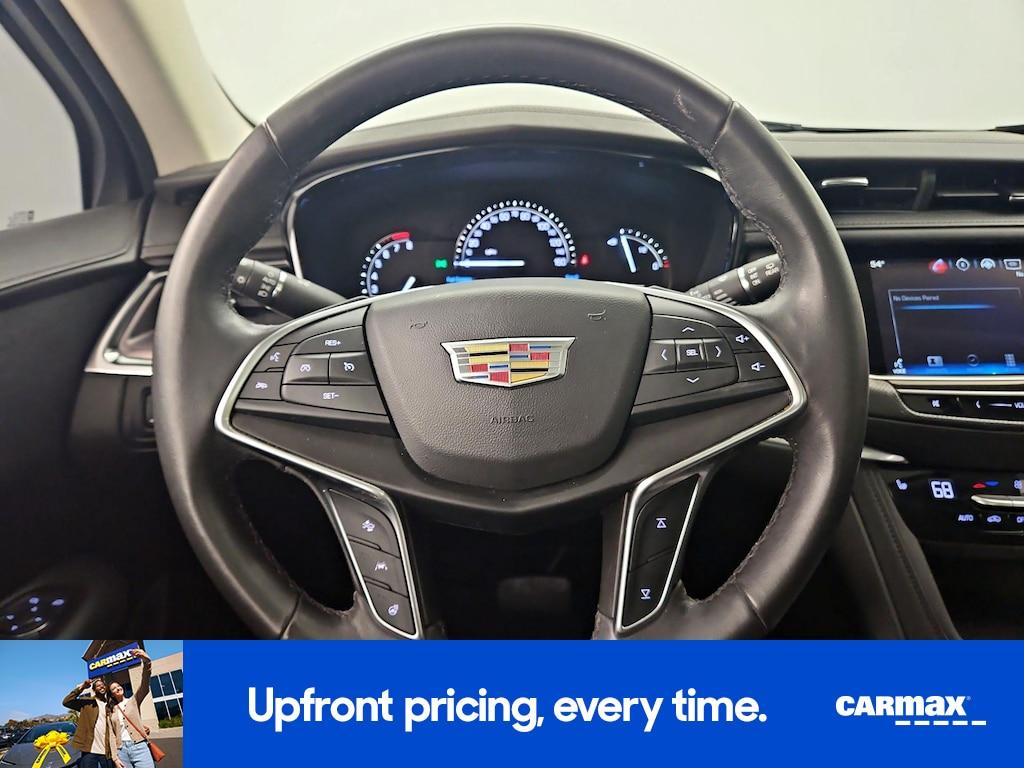 used 2017 Cadillac XT5 car, priced at $21,998