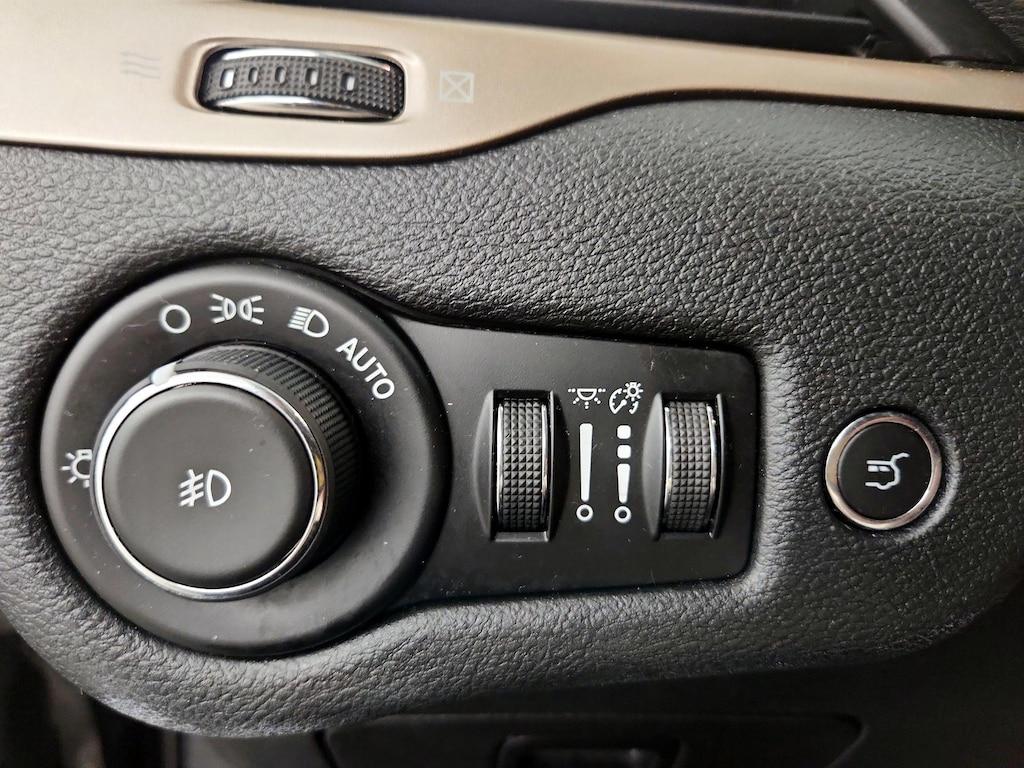 used 2016 Jeep Cherokee car, priced at $14,998