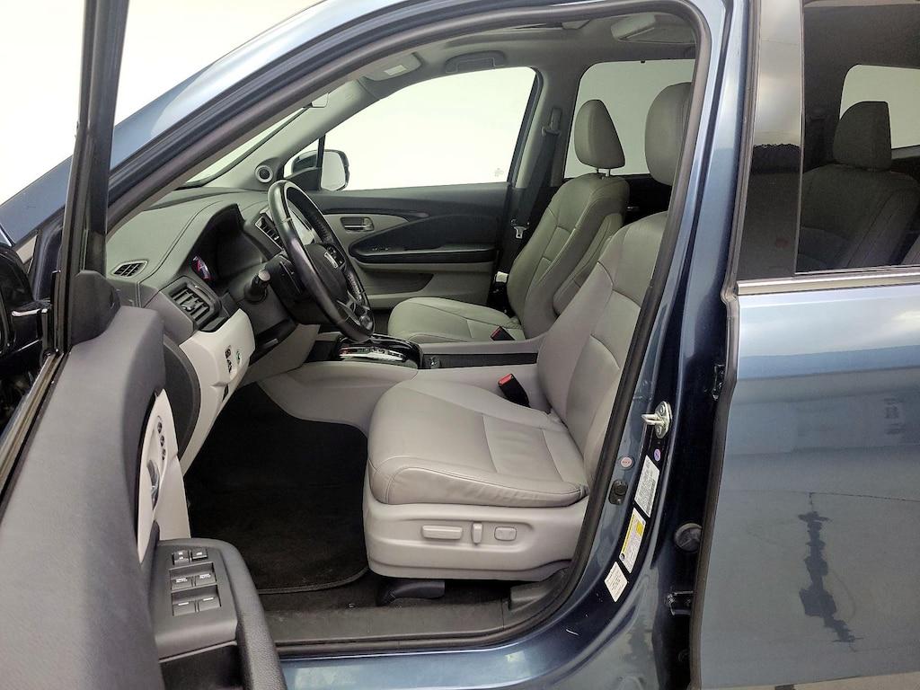 used 2021 Honda Pilot car, priced at $24,998