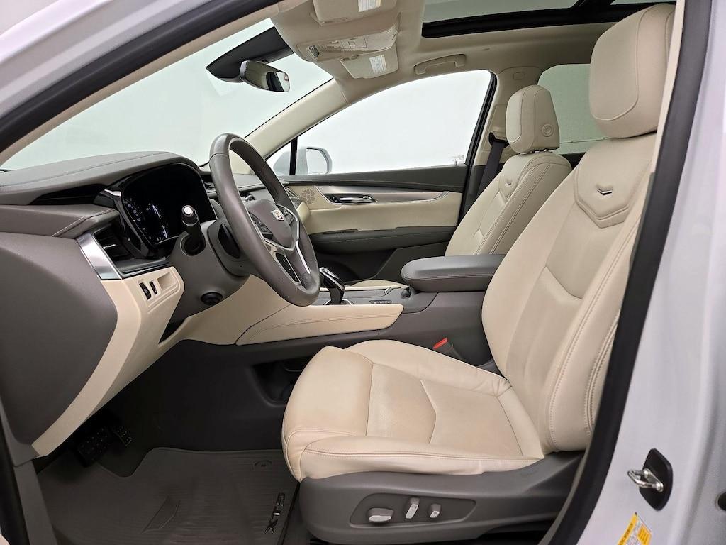 used 2018 Cadillac XT5 car, priced at $20,998