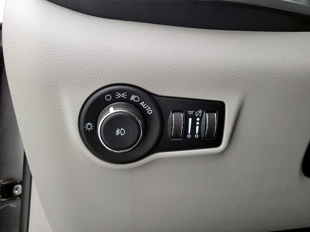 used 2022 Jeep Compass car, priced at $22,998