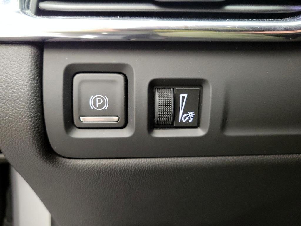 used 2020 Cadillac XT4 car, priced at $22,998