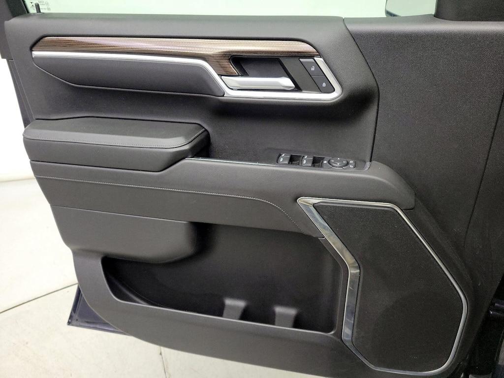 used 2022 Chevrolet Silverado 1500 car, priced at $34,998