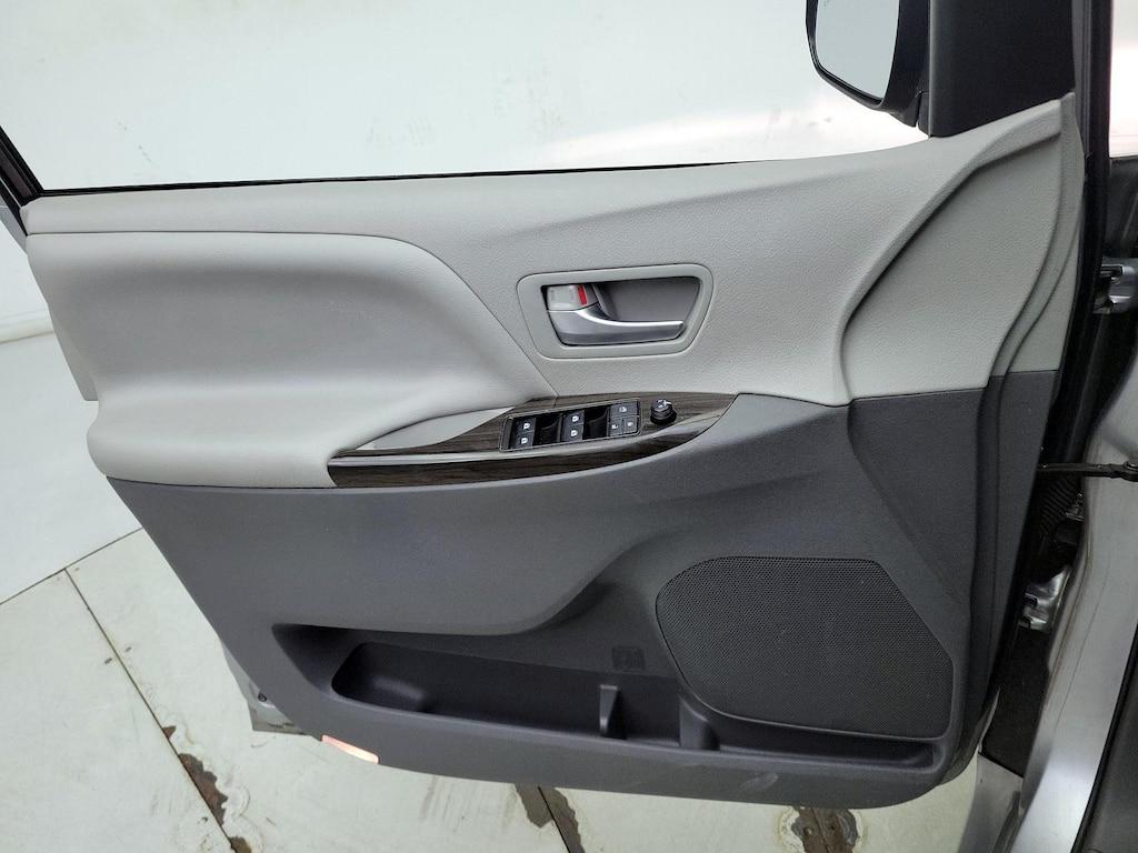 used 2018 Toyota Sienna car, priced at $24,998