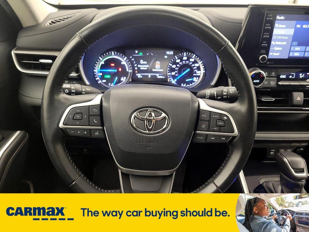 used 2022 Toyota Highlander Hybrid car, priced at $41,998