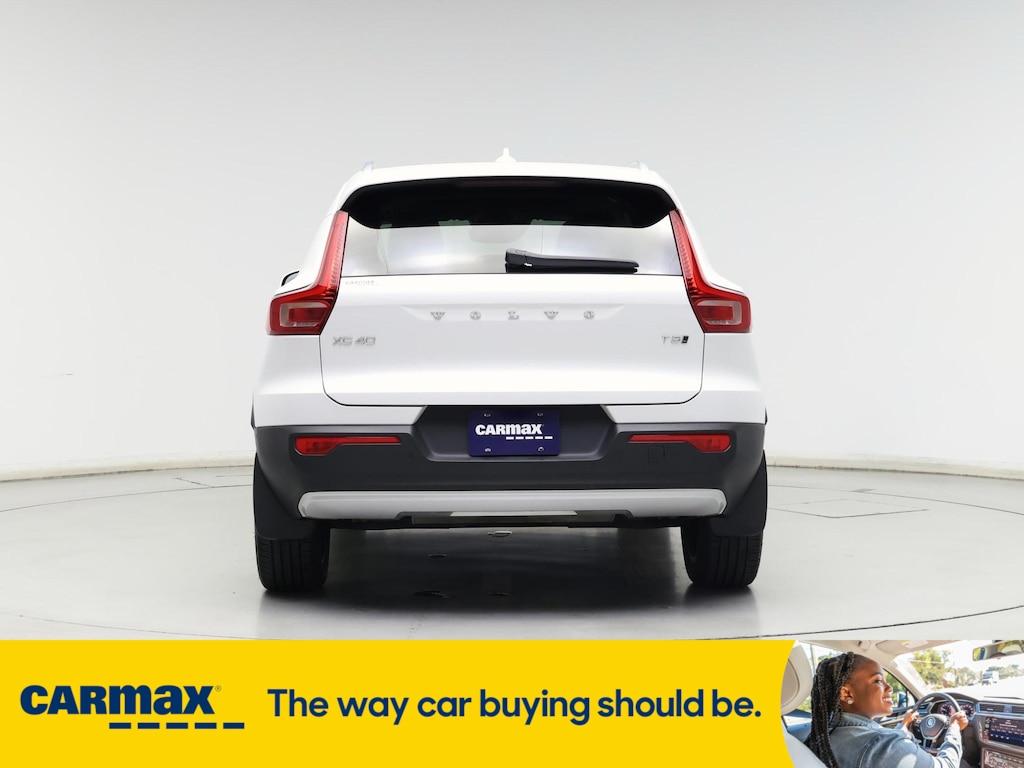 used 2021 Volvo XC40 car, priced at $28,998