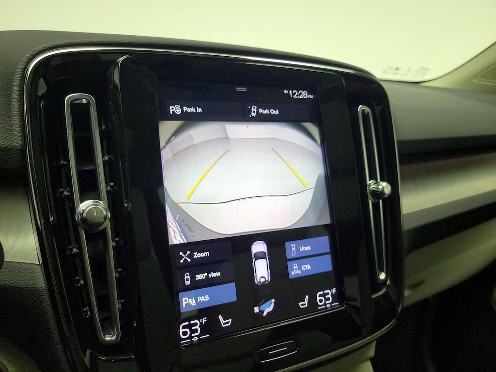 used 2021 Volvo XC40 car, priced at $28,998