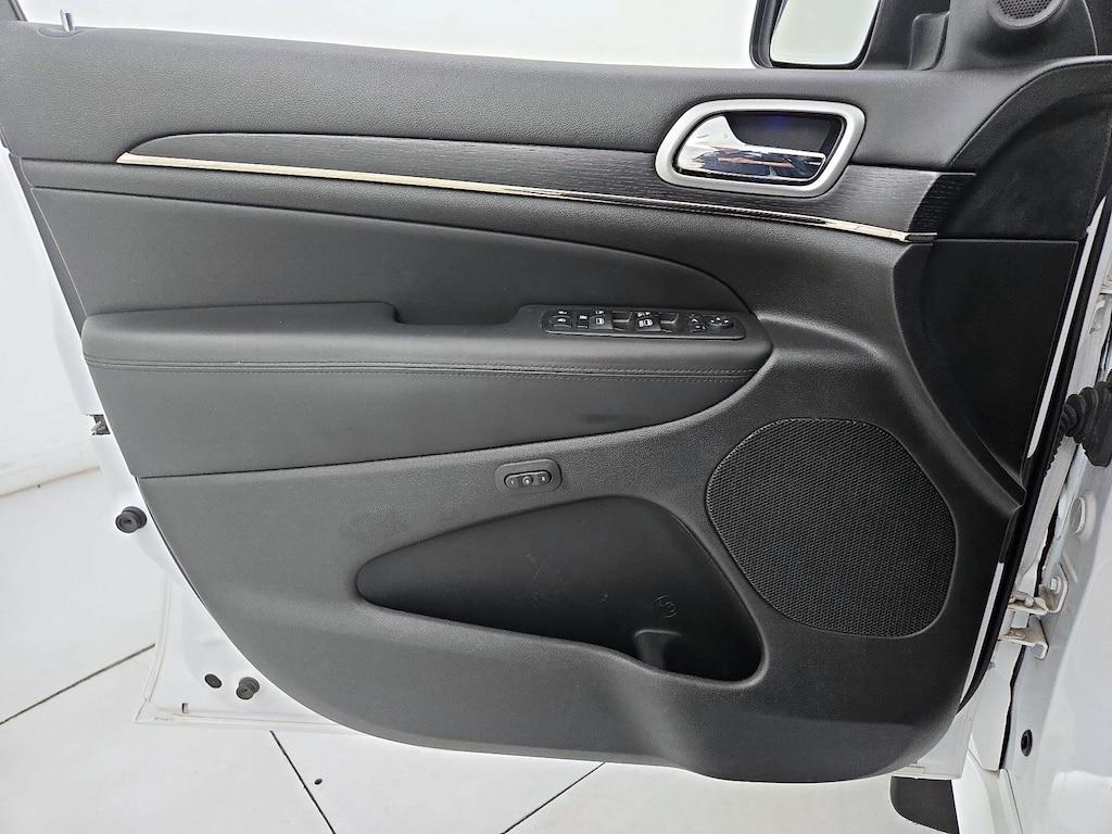 used 2018 Jeep Grand Cherokee car, priced at $21,998