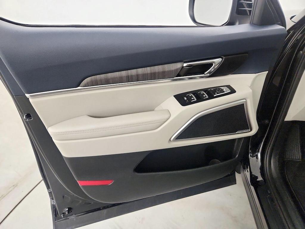 used 2024 Kia Telluride car, priced at $39,998