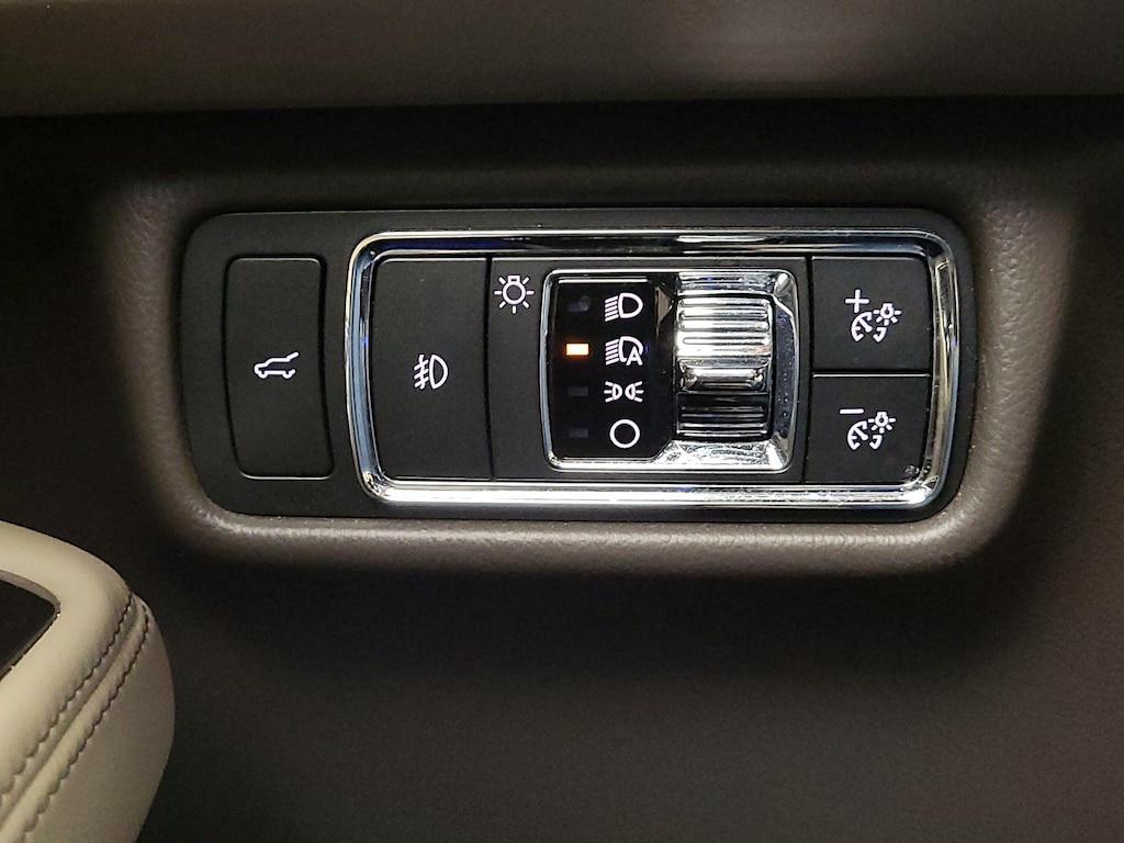 used 2021 Lincoln Aviator car, priced at $41,998