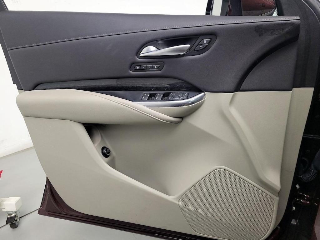 used 2023 Cadillac XT4 car, priced at $30,998