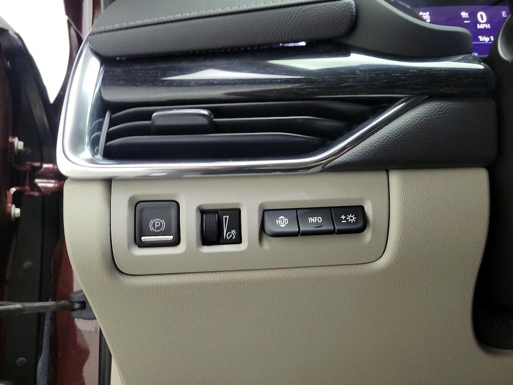 used 2023 Cadillac XT4 car, priced at $30,998