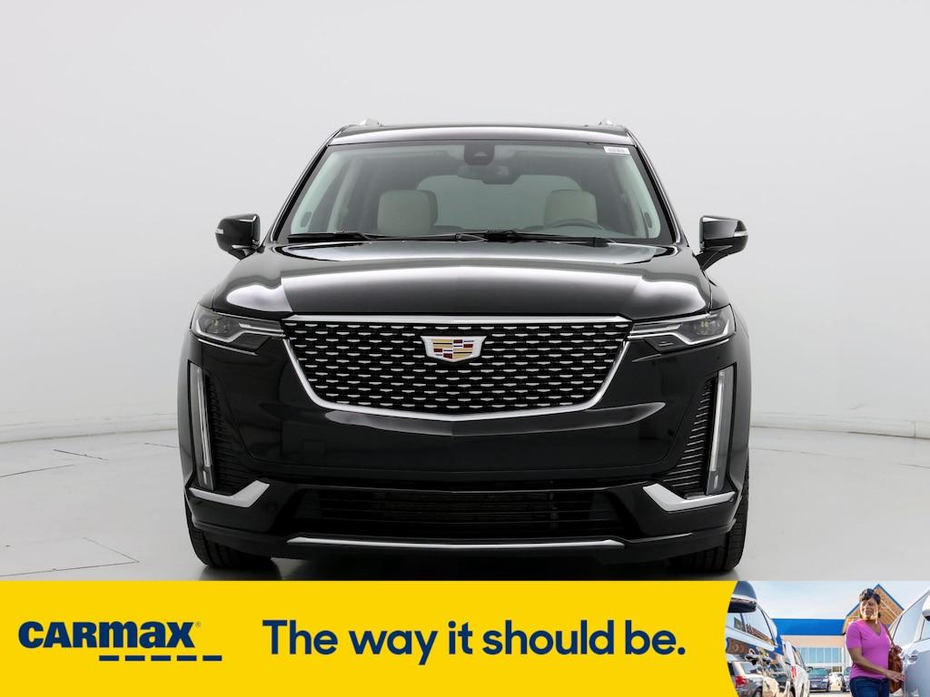 used 2023 Cadillac XT6 car, priced at $44,998