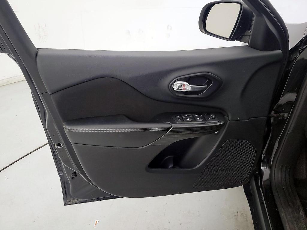 used 2014 Jeep Cherokee car, priced at $14,998