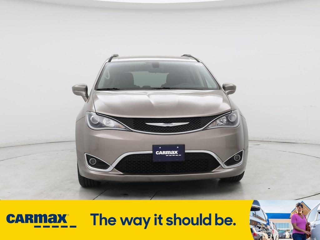used 2017 Chrysler Pacifica car, priced at $21,998
