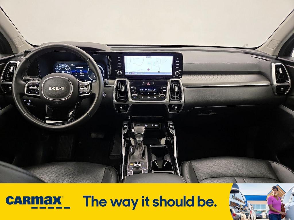 used 2023 Kia Sorento car, priced at $33,998