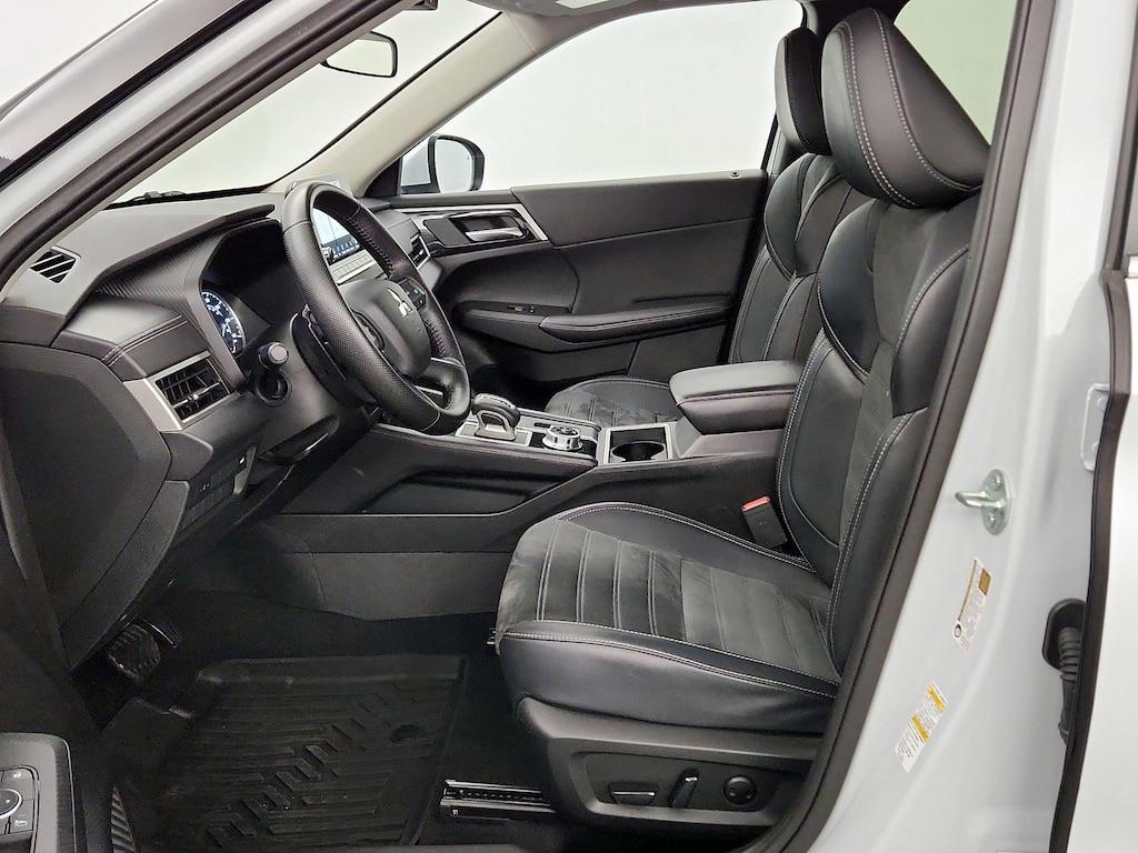 used 2024 Mitsubishi Outlander car, priced at $29,998