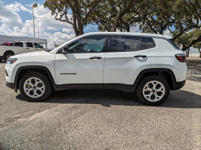 new 2025 Jeep Compass car, priced at $25,645