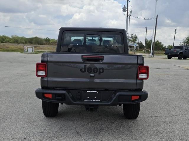 new 2024 Jeep Gladiator car, priced at $35,613