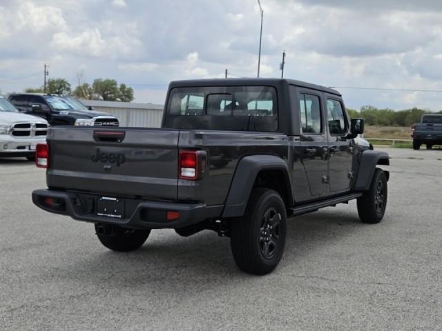 new 2024 Jeep Gladiator car, priced at $35,613