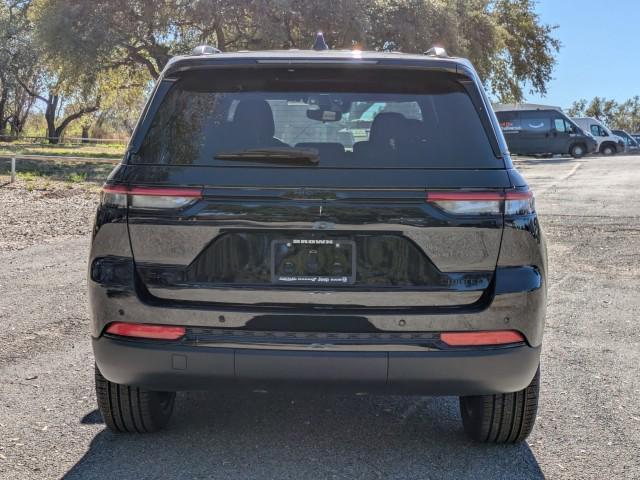 new 2024 Jeep Grand Cherokee car, priced at $47,192