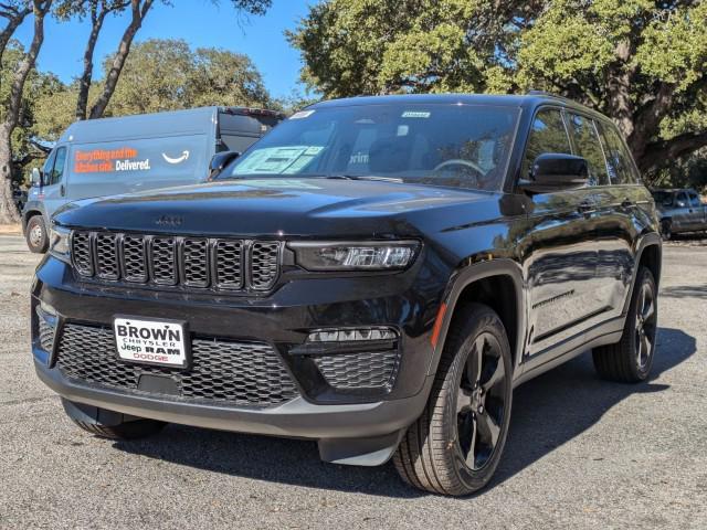 new 2024 Jeep Grand Cherokee car, priced at $47,192