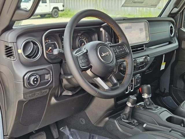 new 2024 Jeep Gladiator car, priced at $39,291