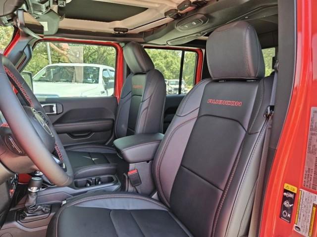 new 2024 Jeep Gladiator car, priced at $55,927