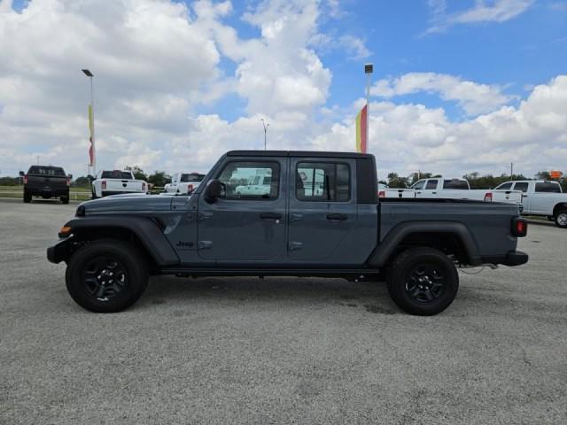 new 2024 Jeep Gladiator car, priced at $35,564