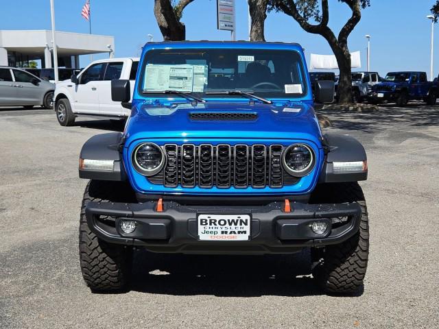 new 2024 Jeep Gladiator car, priced at $54,579