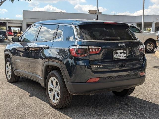 new 2024 Jeep Compass car, priced at $25,898